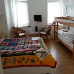 Thorup Strands Gaestgiveri בית הארחה Knebel